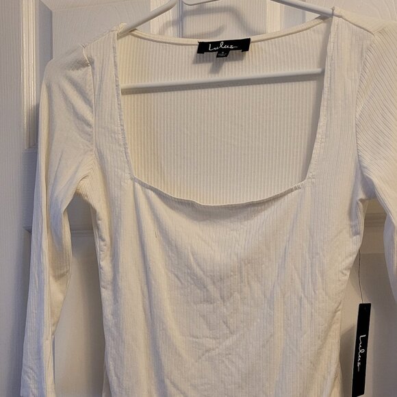 ✨NWT✨ Lulu's Square-Neck Long Sleeve Bodysuit - Picture 5 of 10